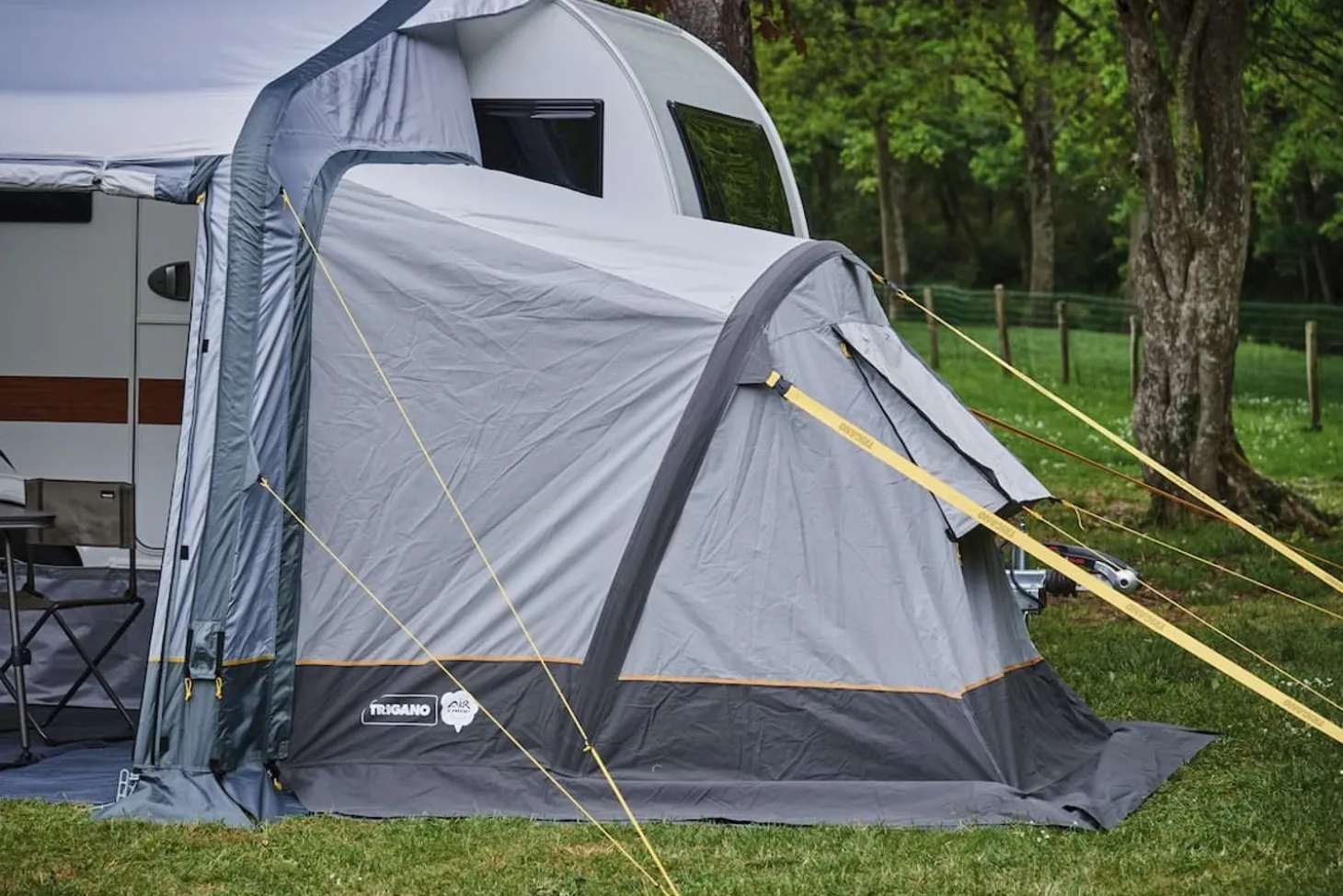 Trigano Pack Auvent Aruba - Espace Rangement< Bons Plans